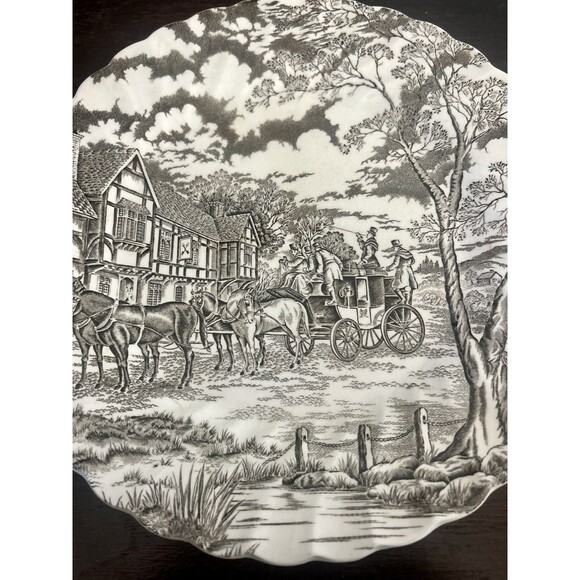 Royal Mail Fine Staffordshire Ironstone Dinner Plate 10 in Hand-Engraved England - Picture 2 of 6